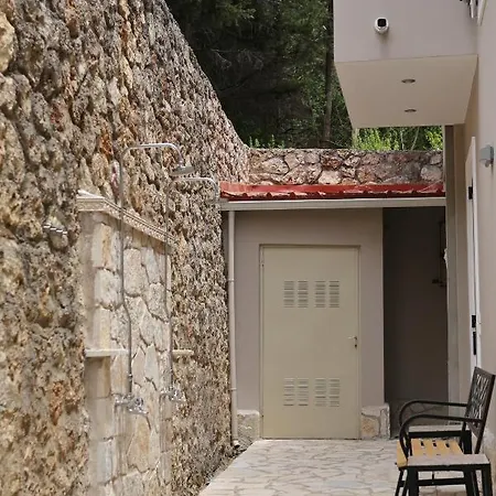 Lefkada Dikran's Feriehus *